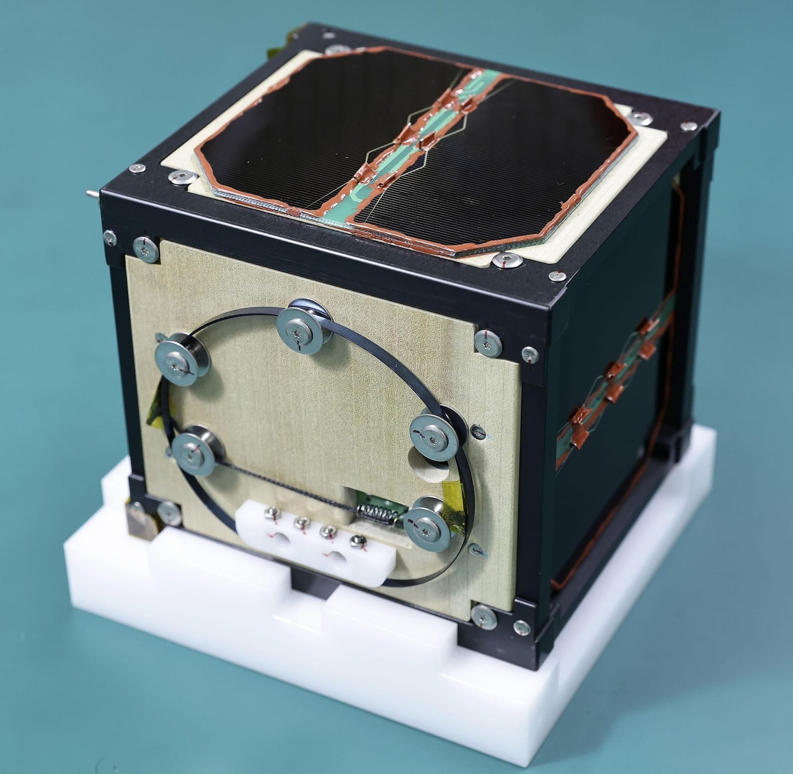 Japan builds the world's first wooden satellite
